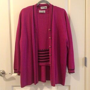 Beautiful hot pink with black trim